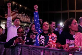 Místo noblesy boj na nože. Část demokratů už nechce Trumpovi ustupovat - Seznam Zprávy